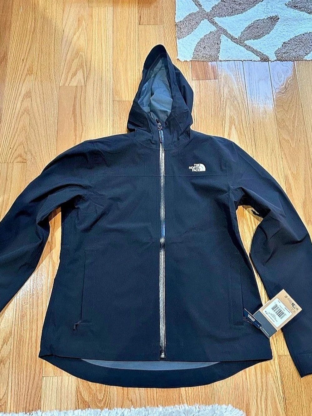 The North Face Women's Active Stretch Rain Shell Black Large NWT
